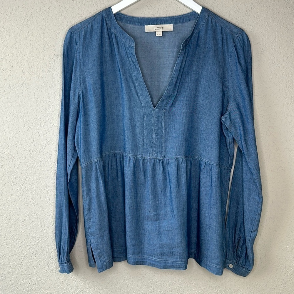 LOFT Chambray Popover Blouse‎ Size Small